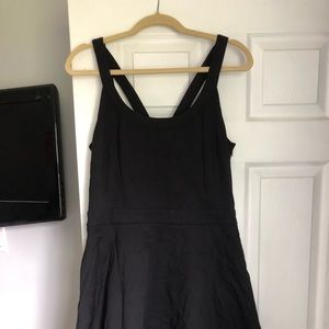 That perfect little black dress (with pockets!)